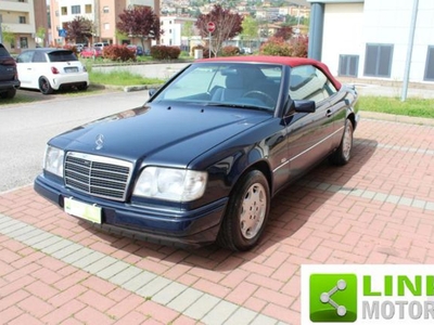 MERCEDES Serie 200-320(C124)