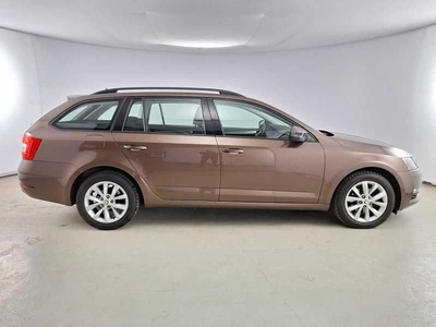 SKODA OCTAVIA WAGON 1.6 TDI EXECUTIVE