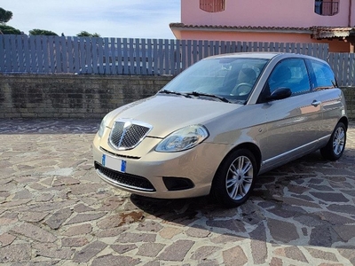 Lancia Ypsilon 1.3 MJT