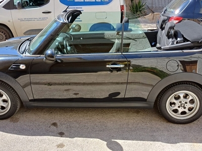 MINI Mini Cabrio (R57)