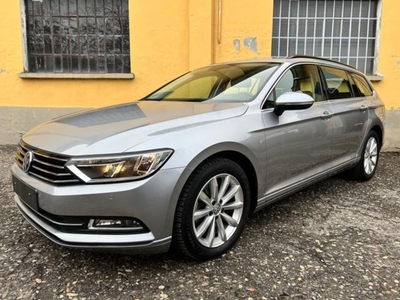 Volkswagen Passat Variant 1.6 TDI SCR DSG Business BMT usato