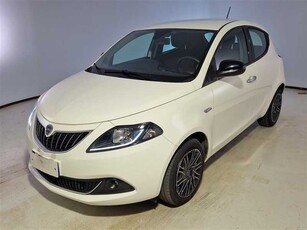 Lancia Ypsilon 1.0 FireFly