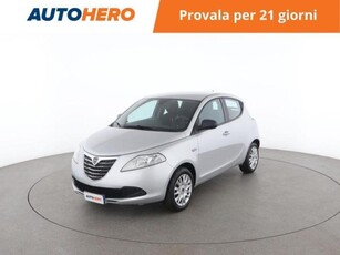 Lancia Ypsilon 1.2 69 CV 5 porte Silver Usate