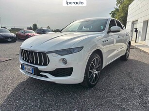 Maserati Levante V6