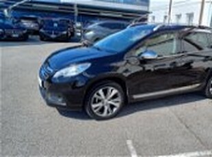 Peugeot 2008 e-HDi 92 CV Stop&Start robotizzato Allure del 2014 usata a Veggiano