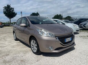 Peugeot 208 1.2 VTi 82 CV