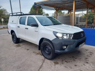 Toyota Hilux 2.4 D-4D GX 4WD de 150cv año 10/2019