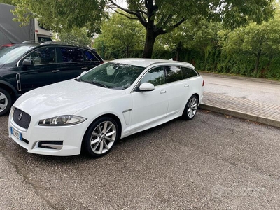 Usato 2012 Jaguar XF Diesel (8.900 €)