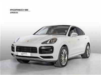 Porsche Cayenne Coupé 3.0 V6 Platinum Edition del 2022 usata a Cava Manara