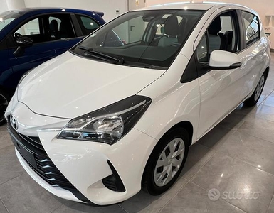 Toyota Yaris 1.0 5 porte 72 CV - Neo patentati