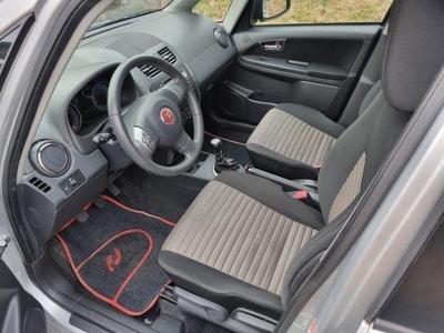 FIAT SEDICI 2.0 MJT 16V DPF 4x2 Emotion