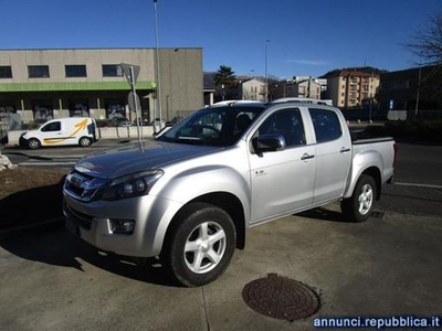 Isuzu D-Max 2.5 Crew Cab Quasar A/T 4WD Como