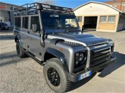 Land Rover Defender 110 2.5 Td5 cat Station Wagon SE del 2005 usata a Casalgrande