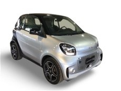 smart fortwo EQ Pulse del 2020 usata a Caserta