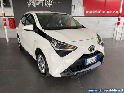 Toyota Aygo Connect 1.0 VVT-i 72 CV 5p x-play Marano di Napoli