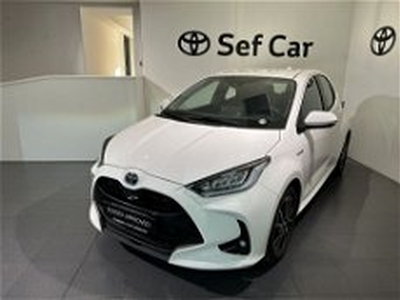 Toyota Yaris 1.5 Hybrid 5 porte Trend del 2021 usata a Milano