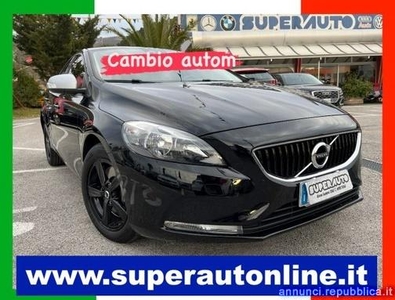 Volvo V40 D2 Geartronic Atena Lucana