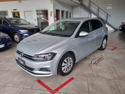 2019 VOLKSWAGEN Polo