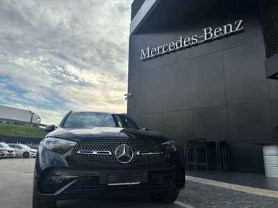 2023 MERCEDES-BENZ GLC 220