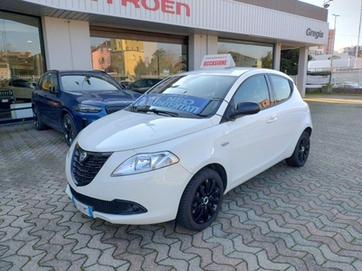 Lancia Ypsilon 1.2 69 CV