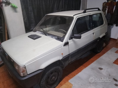 Usato 1989 Fiat Panda 4x4 1.0 Benzin (2.900 €)