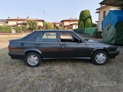 Usato 1991 Alfa Romeo 75 1.8 Benzin 120 CV (4.500 €)