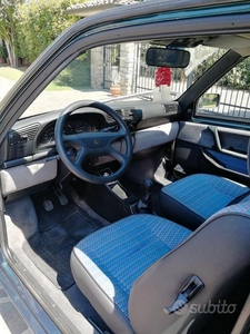 Usato 1993 Lancia Ypsilon Benzin (4.000 €)