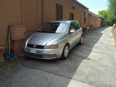 Usato 2004 Fiat Stilo 1.9 Diesel 140 CV (1.800 €)