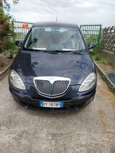 Venduto Lancia Ypsilon Ypsilon 1.3 MJ. - auto usate in vendita