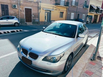 Usato 2007 BMW 530 3.0 Diesel 235 CV (7.000 €)