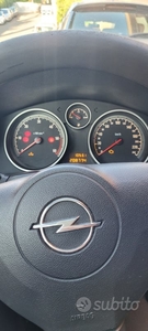 Usato 2007 Opel Astra 1.2 Diesel 90 CV (2.100 €)