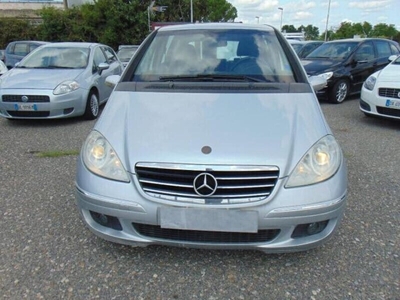 Usato 2008 Mercedes 180 2.0 Diesel 109 CV (2.500 €)