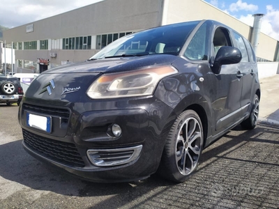 Usato 2009 Citroën C3 Picasso 1.6 Diesel 110 CV (4.900 €)