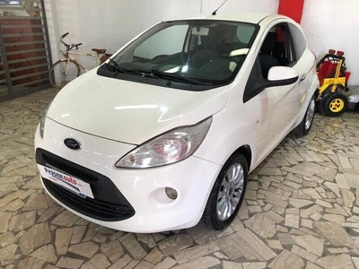 Usato 2011 Ford Ka Plus 1.2 Benzin 69 CV (4.500 €)