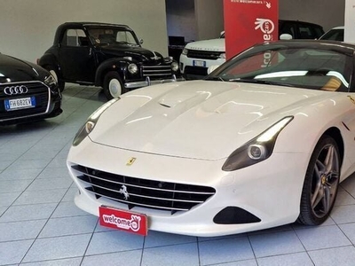 Usato 2015 Ferrari California 3.9 Benzin 567 CV (165.000 €)