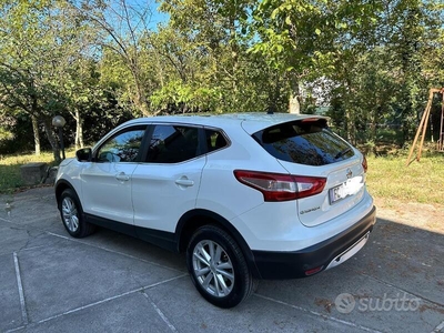 Usato 2015 Nissan Qashqai Diesel (11.000 €)