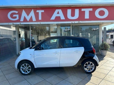 Usato 2015 Smart ForFour 1.0 Benzin 71 CV (8.990 €)