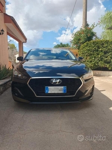 Usato 2017 Hyundai i30 Benzin (14.000 €)