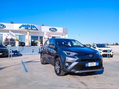 Usato 2017 Toyota RAV4 2.0 Diesel 143 CV (17.800 €)