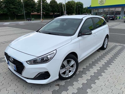Usato 2019 Hyundai i30 1.6 Diesel 110 CV (15.300 €)