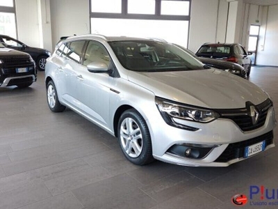 Usato 2020 Renault Mégane IV 1.3 Benzin 116 CV (14.400 €)