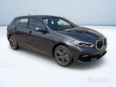 Usato 2021 BMW 116 1.5 Diesel 116 CV (32.500 €)