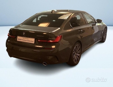 Usato 2021 BMW 320e 2.0 El_Hybrid 190 CV (54.800 €)