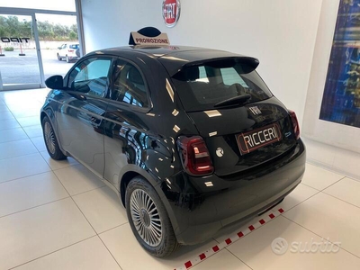 Usato 2023 Fiat 500e El 58 CV (30.500 €)