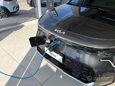 Venduto Kia e-Niro 64,8 kWh Evolution - auto usate in vendita