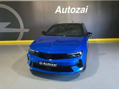 Usato 2023 Opel Astra 1.2 Benzin 131 CV (32.000 €)