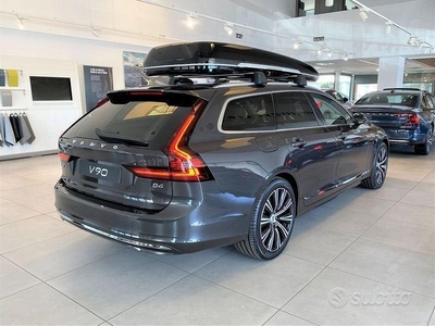 Usato 2024 Volvo V90 2.0 El_Hybrid 197 CV (58.900 €)