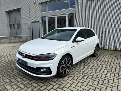 Volkswagen Polo 2.0 TSI