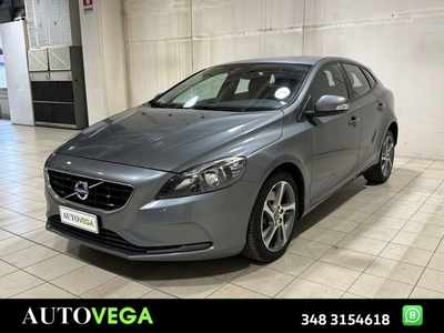 Volvo V40 D2