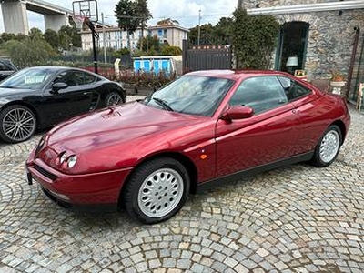 Alfa Romeo Gtv 2.0 Turbo V6